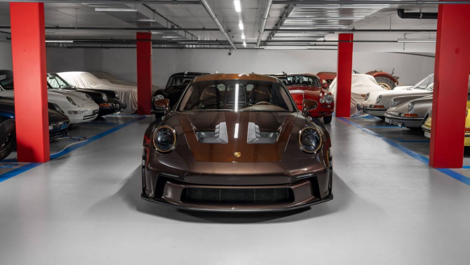 Αυτή η Porsche 911 GT3 RS ξεφεύγει απ' τα συνηθισμένα 